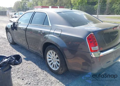 2014 Chrysler 300 from USA, damaged, VIN 2C3CCAAG1EH212760